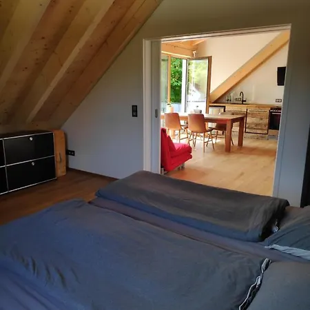 Und In Reutlingen-goenningen * Reutlingen