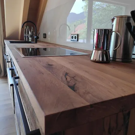 Und In Reutlingen-goenningen