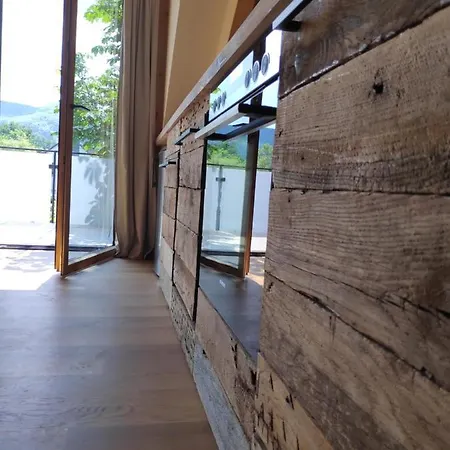 Und In Reutlingen-goenningen *