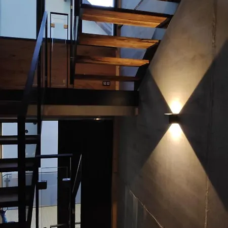 Und In Reutlingen-goenningen