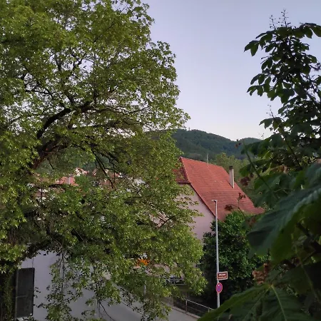 Und In Reutlingen-goenningen