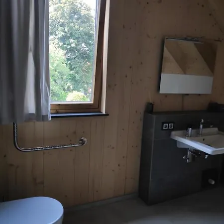 Und In Reutlingen-goenningen * Reutlingen