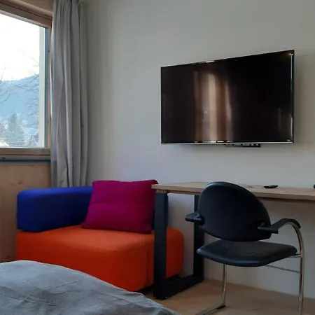Und In Reutlingen-goenningen Reutlingen