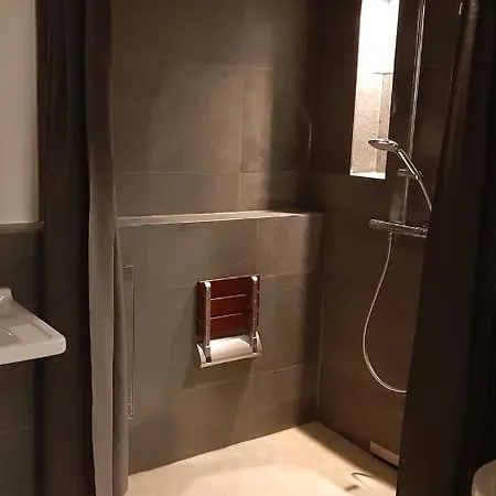 Und In Reutlingen-goenningen *